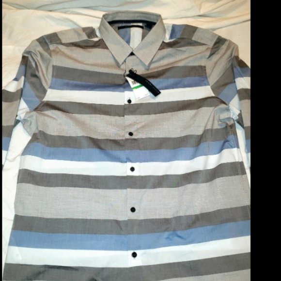 LONG SLEEVED MEN'S PERRY ELLIS SHIRT SIZE L - Picture 1 of 1